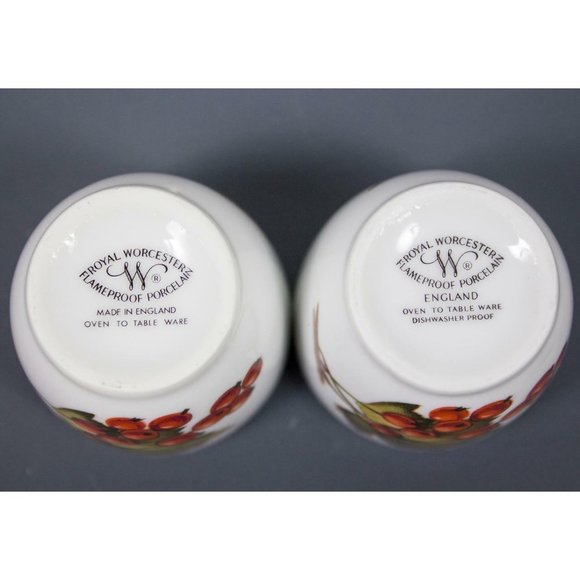 Royal Worcester Eversham Gold Flameproof Porcelain Shot or Saki Cups England - Picture 6 of 6